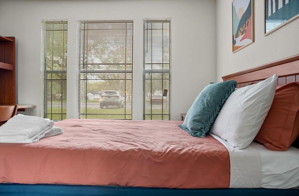 Willa 4Bd 2 Mi To Usf Free Pool + 24 Hour Gym Tampa Zewnętrze zdjęcie